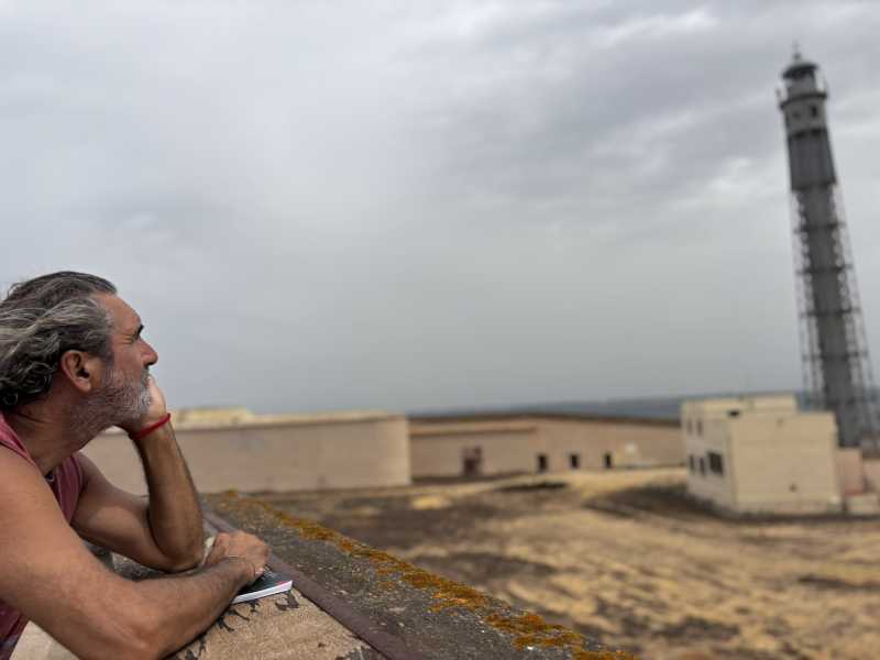 Juan Manuel Romero Bey, autor de No es todo el mar que cabe en mis palabras