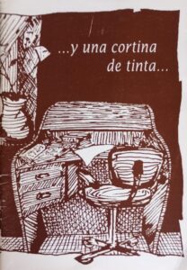 Diciembre, 1992. Portada de '...y una cortina de tinta...'. Antología de los poetas Jesús Romero Aragón, Francisco Guerrero Bey, Juan Manuel Romero Bey y Miguel Ángel García Argüez, con ilustraciones de Javier Soto Muriel, todos antiguos alumnos del Instituto de Bachillerato Poeta García Gutiérrez, de Chiclana. Edición a cargo del propio Instituto y la Delegación de Juventud del Ayuntamiento de Chiclana.