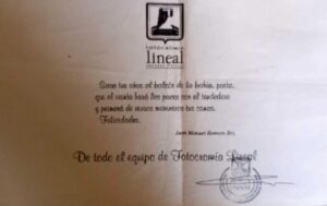 Diciembre, 1998. Felicitación de cumpleaños a Rafael Alberti de la empresa de diseño gráfico Fotocromía Lineal.